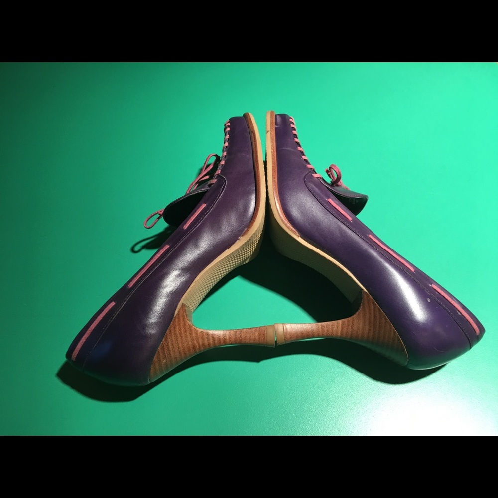 Gabriella Rocher Heels 💜 - Picture 6 of 9